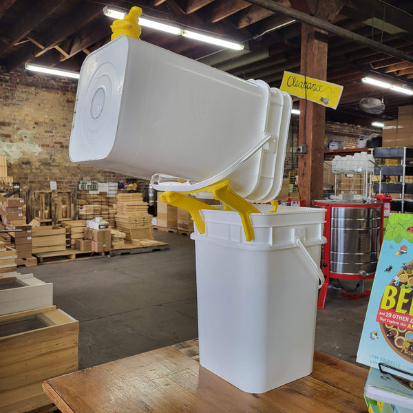 Bucket Holder
