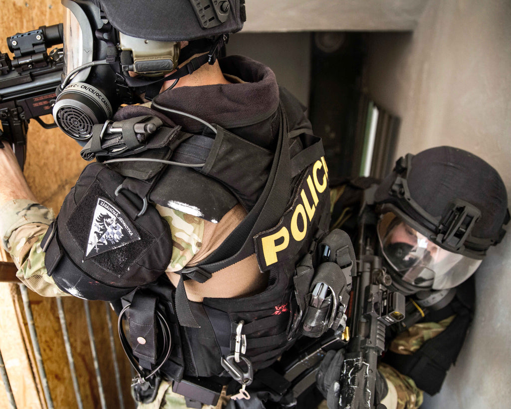 Tactical Gas Mask CM-6M® - Full Face Respirator for CBRN Defense