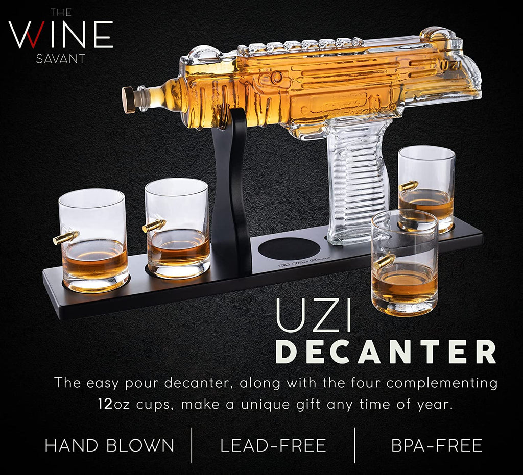 Uzi Submachine Gun Whiskey Gun Decanter and 4 Liquor Glasses